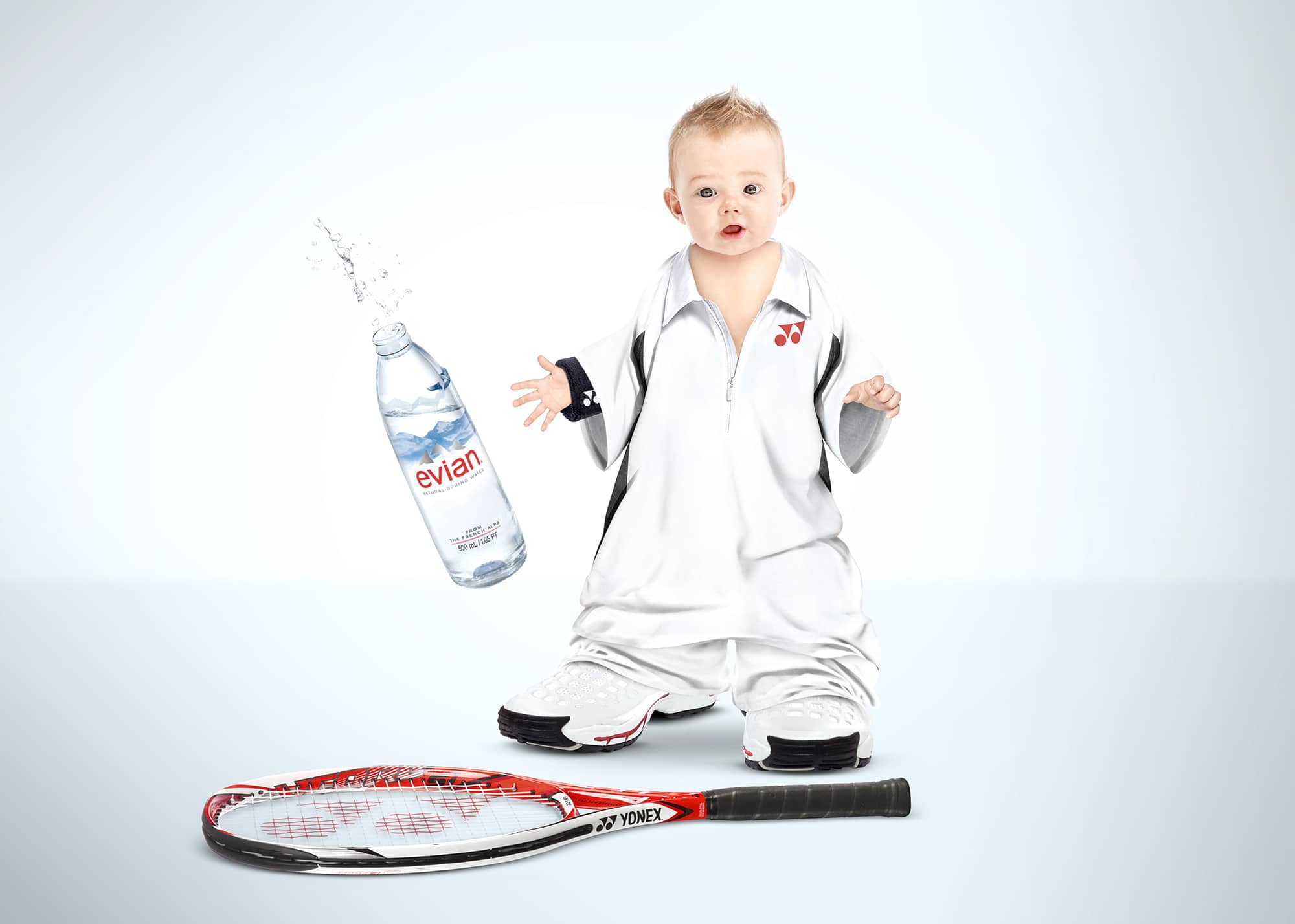 Photomontage aliaspauline evian bebes wawrinka agence roughman illustrateur mil pat